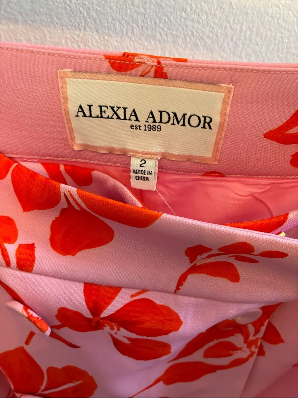 Alexia Admor Pink Skirt with Vibrant Red Floral Print